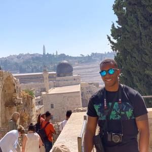 Meet your Posher, Tyler